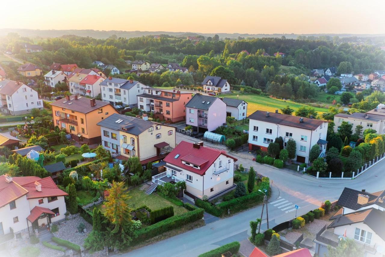 Dom Wakacyjny Na Tulipanowej W Chmielnie Chmielno Exterior foto